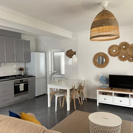Charming Villa With Private Poll Alcobaca Bagian luar foto